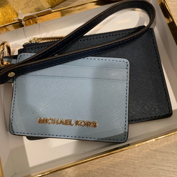 Michael Kors cardholder Wallet duo set. Wristlet - Picture 6 of 8